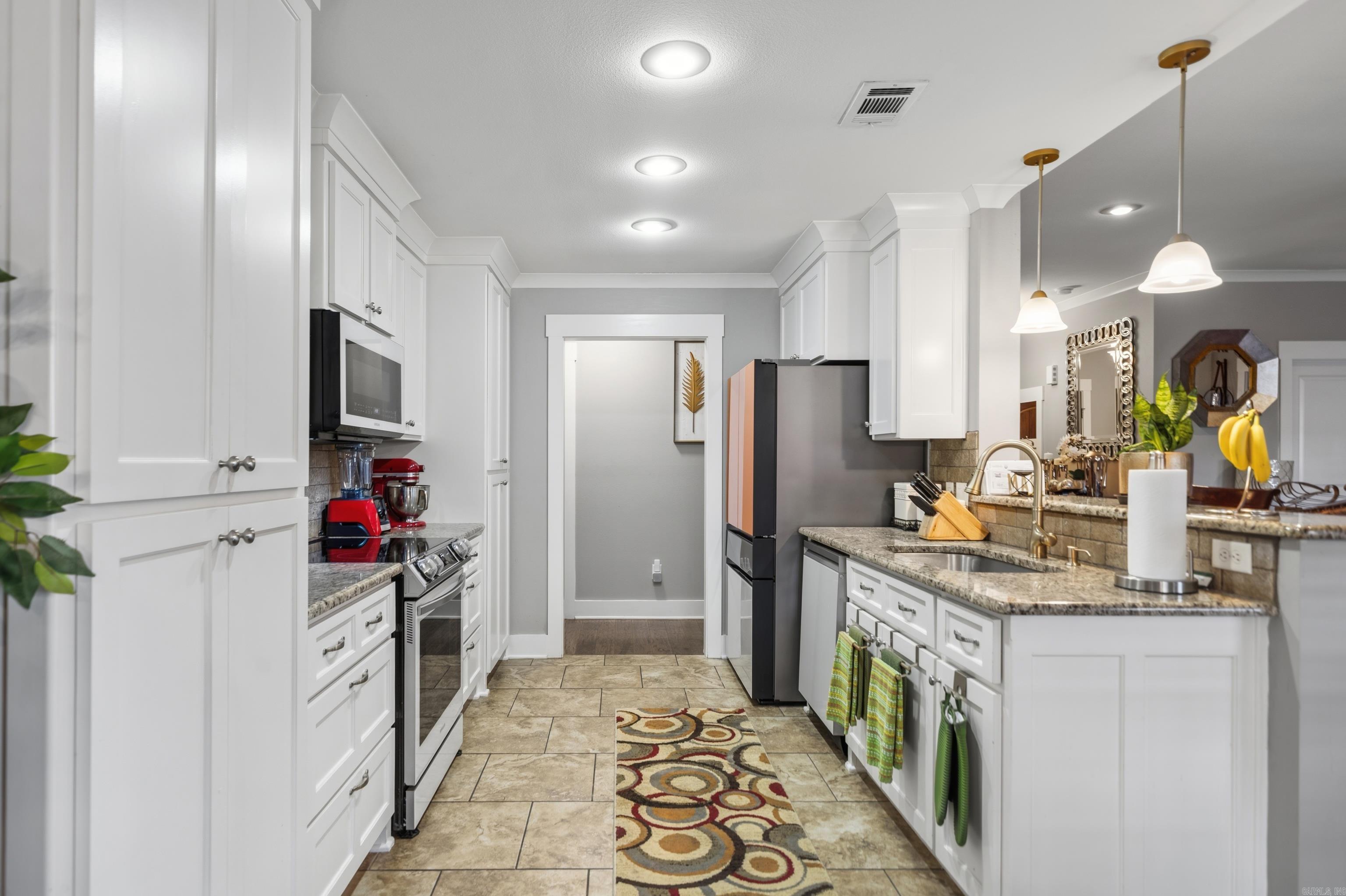 RICHLAND HILLS - Residential