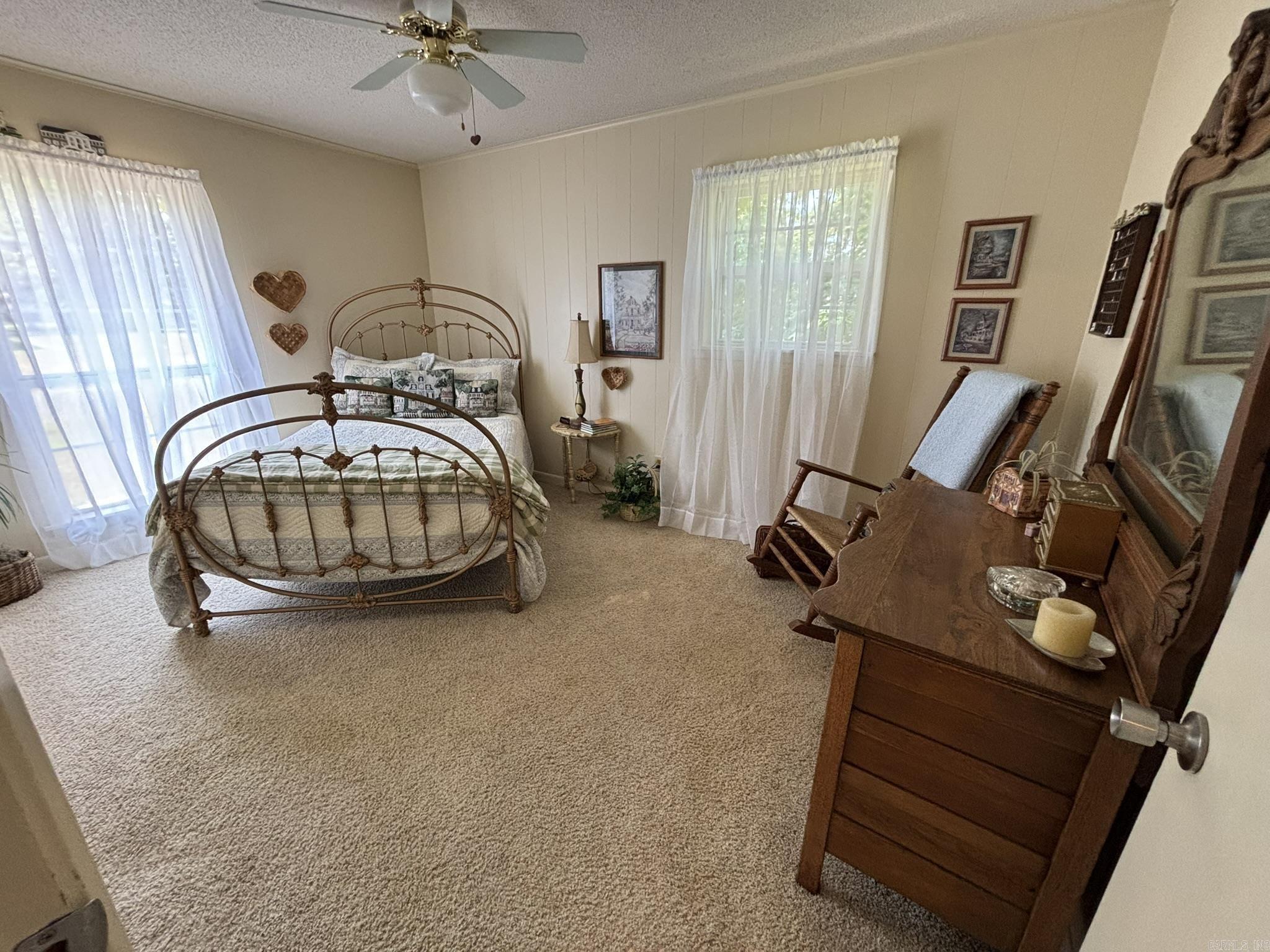 OAKLAND PARK - Residential