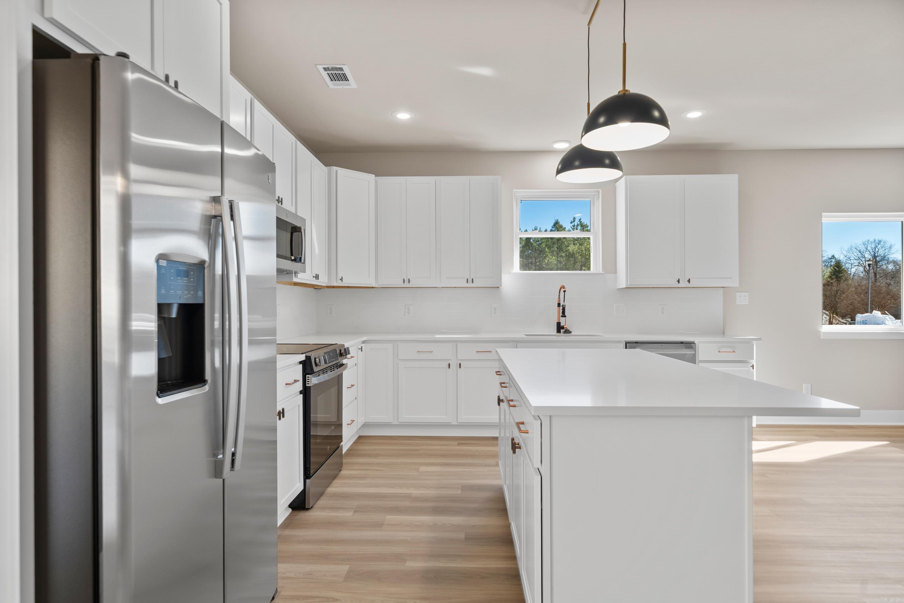 BAYSHORE COVE HPR PHASE IA - Residential