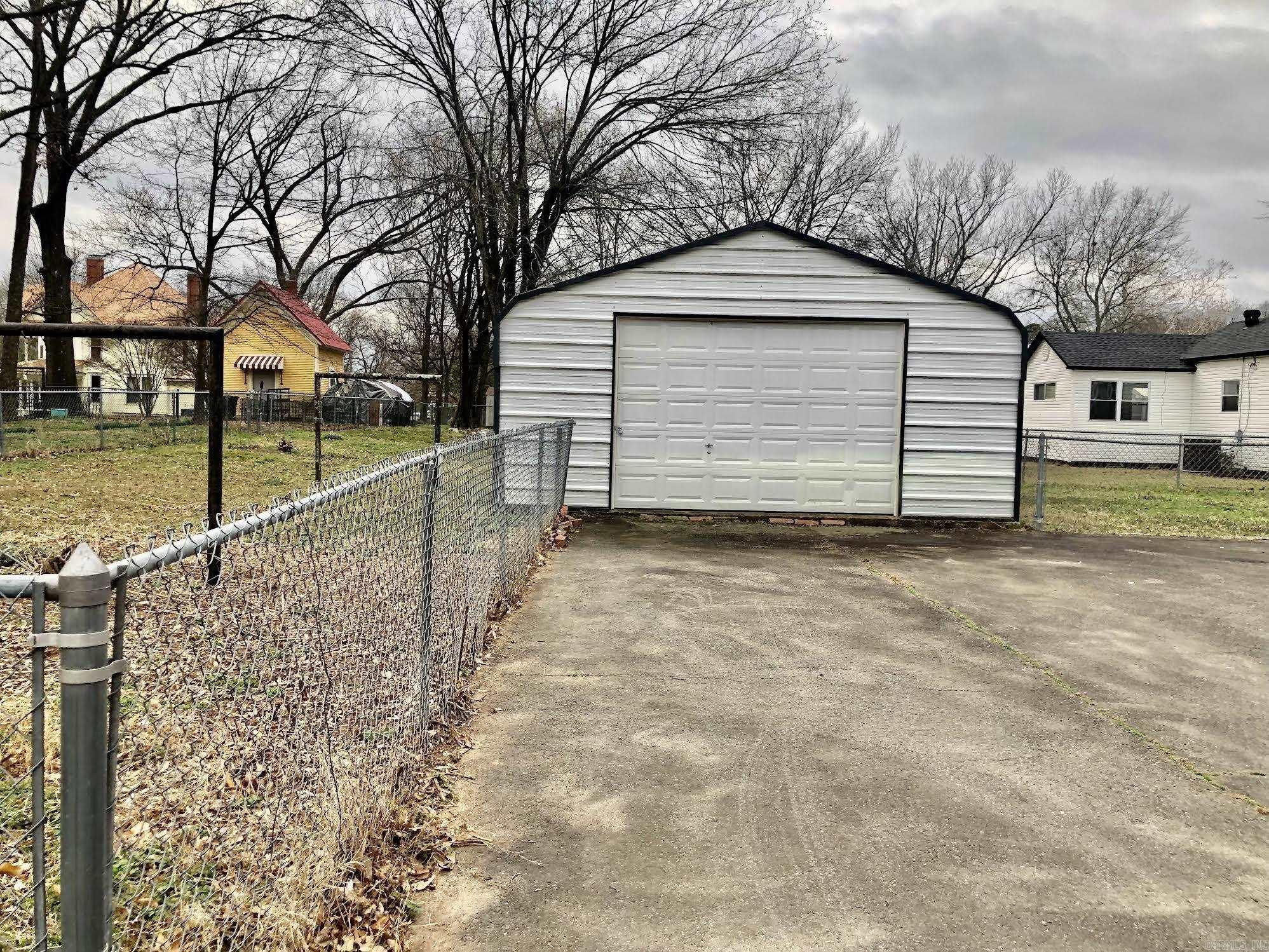 WOOD ADDN - Residential