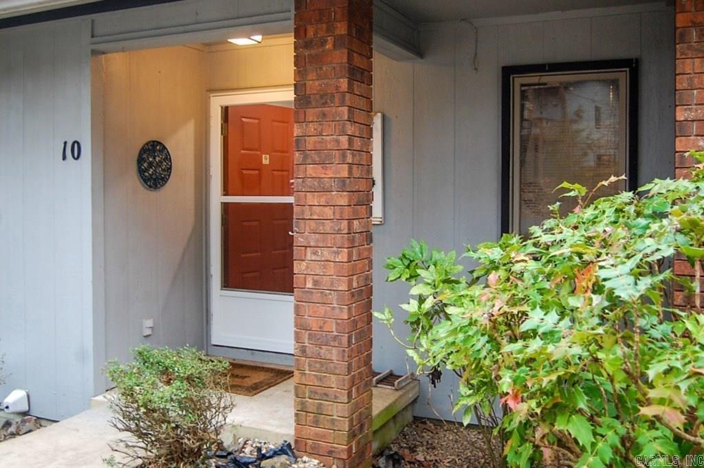 CORTEZ COURTS - Residential