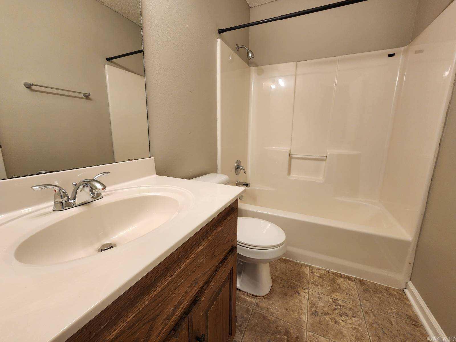 Hickory Springs - Residential Lease