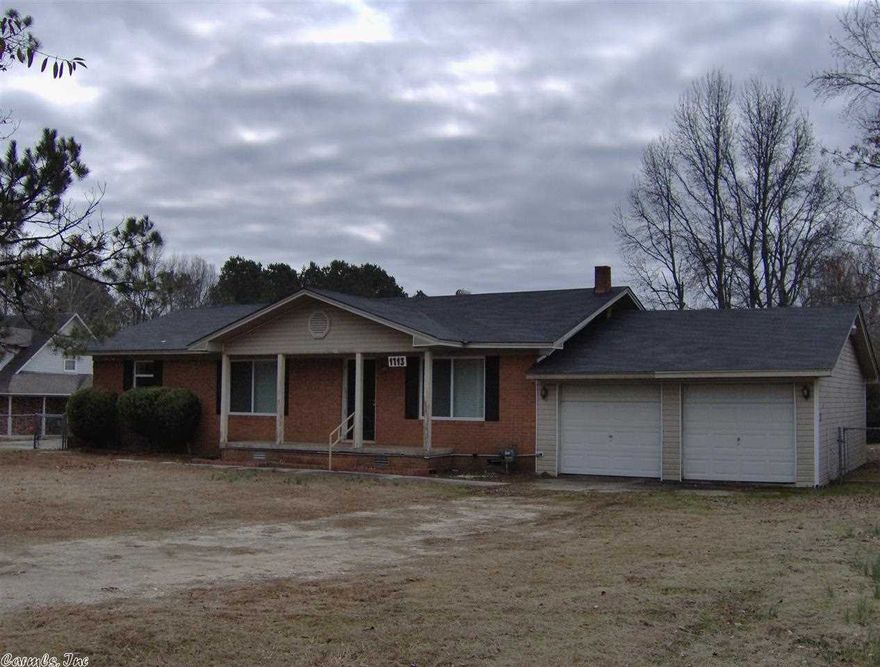 All brick home on fenced in lot just outside of town. Open concept kitchen, dining and living room. HERE WE GO! All new Whirlpool stainless steel kitchen- side by side frig/w ice and water in door, dishwasher, gas stove, and over/range microwave. New counter tops with nicely co-ordinated backsplash. All new beautiful kitchen cabinets and pulls. All new energy efficient windows. Near new gas Kenmore CH, and Kenmore electric CA. New Rheem Gas water heater. New ceiling fans and light fixtures. Price is right.