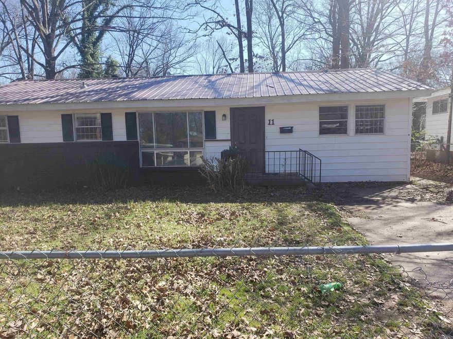 Nice home with deck on the back  3 Bedroom 1 bath with a dinning room  Beautiful Hardwoods