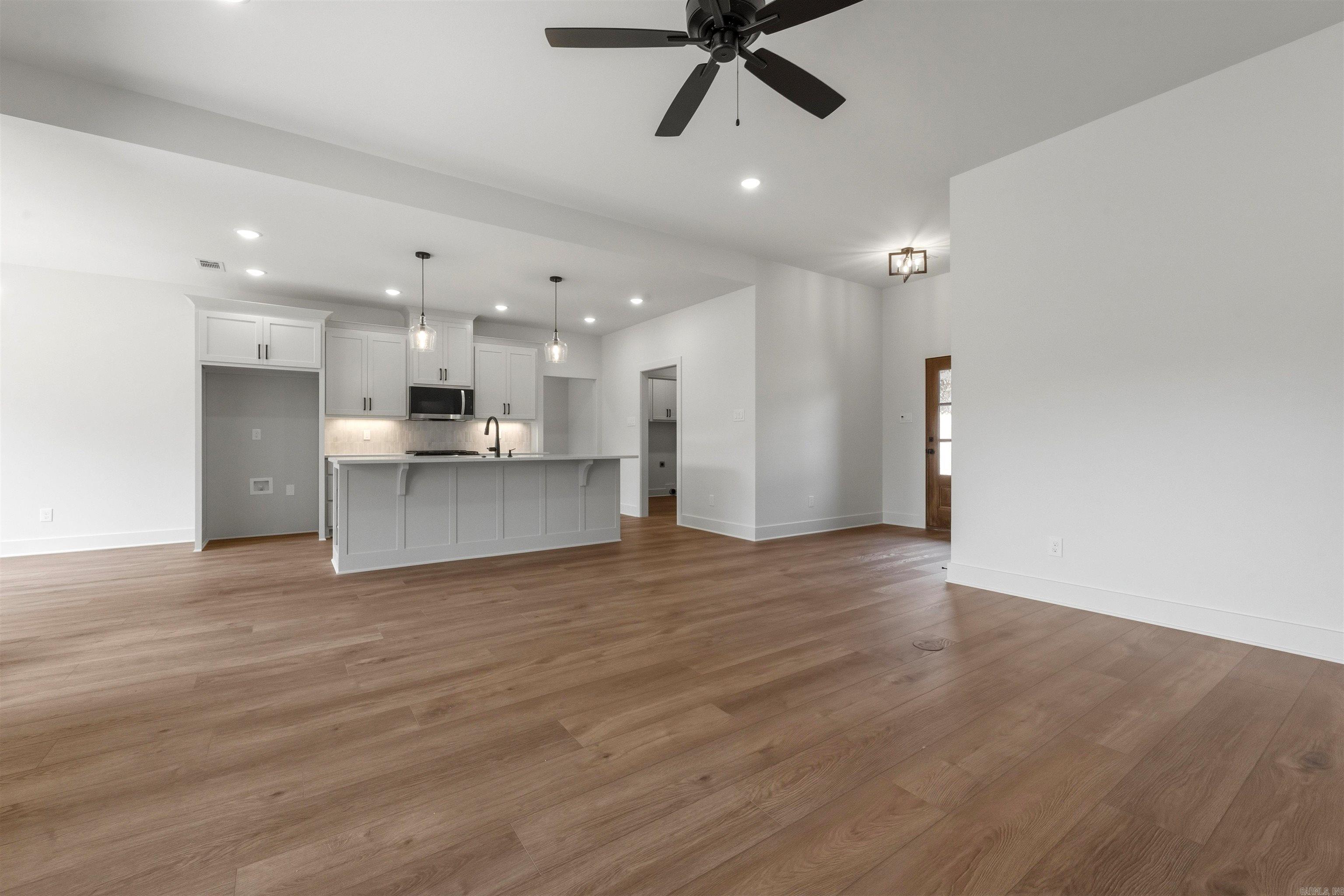 Forest Oaks - Residential