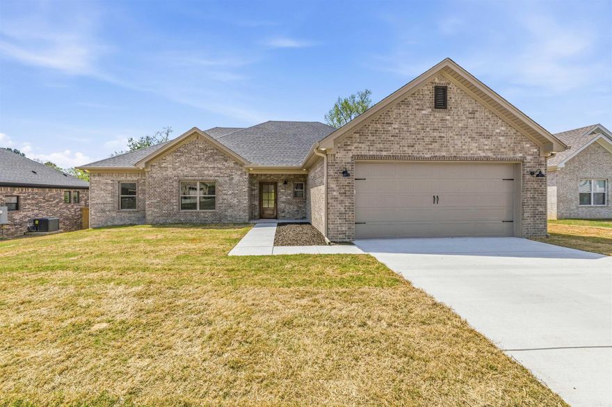 Just completed and ready for purchase! Looking for the perfect blend of space, comfort, and convenience? This one checks all the boxes. Ideally located between Sherwood and the Air Force, you'll enjoy quick access to everything while still tucked into a quiet neighborhood. Features include Move -in-ready- no waiting, no hassle- Tankless water heater- oversized garage and porch space- and large yard for entertaining! Ready to take a look? Let's get you inside before it's gone! Taxes on lot only. ***SEE AGENT REMARKS***