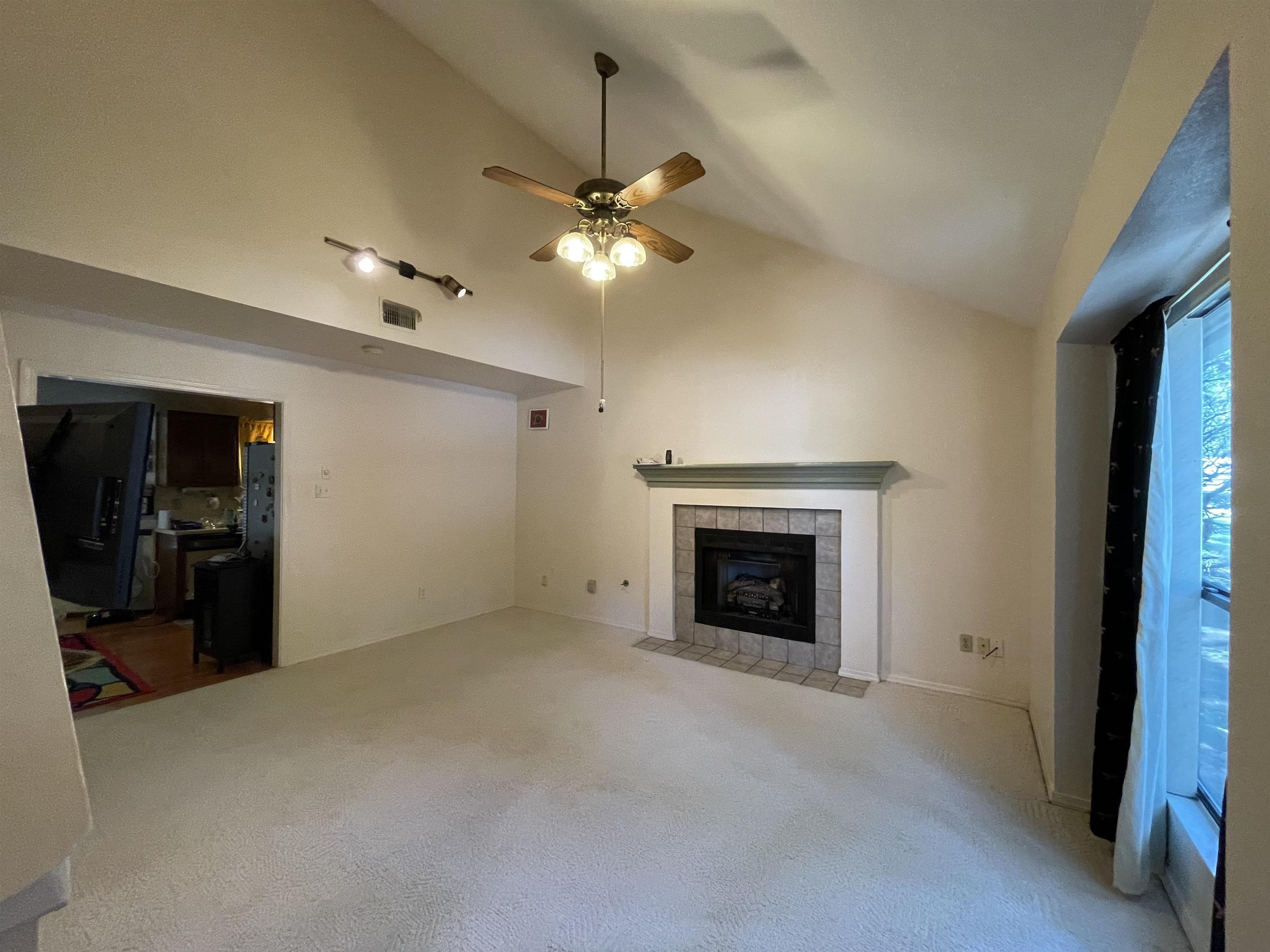 Point West 2nd - Residential