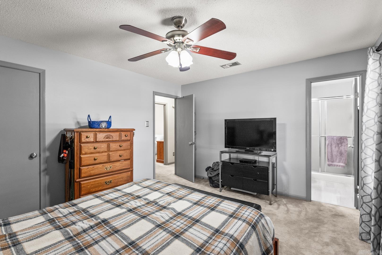 TIMBER RIDGE - Residential