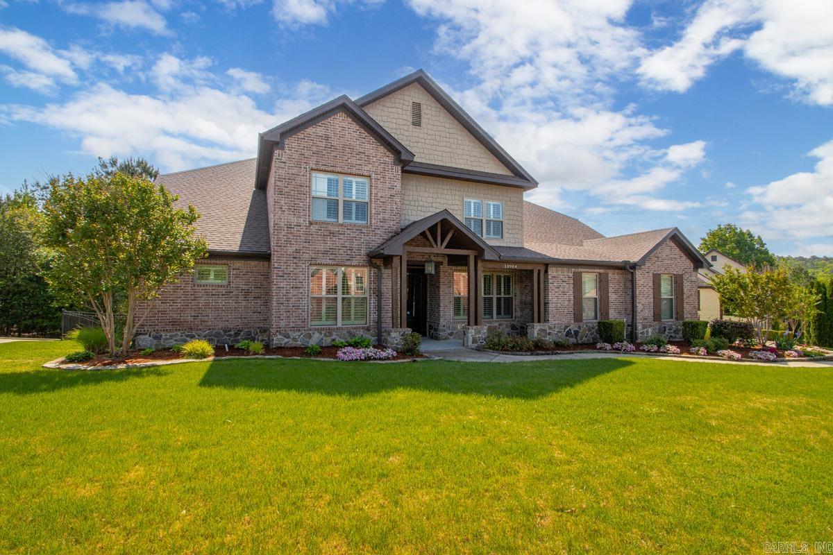 WOODLANDS EDGE - Residential