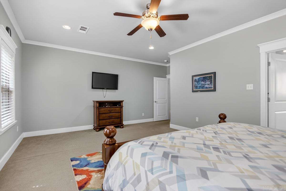 WOODLANDS EDGE - Residential