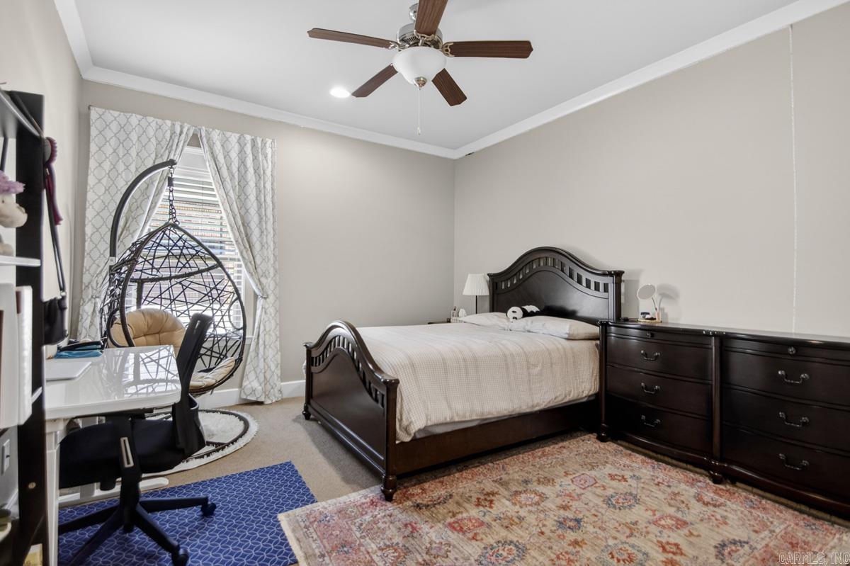 WOODLANDS EDGE - Residential