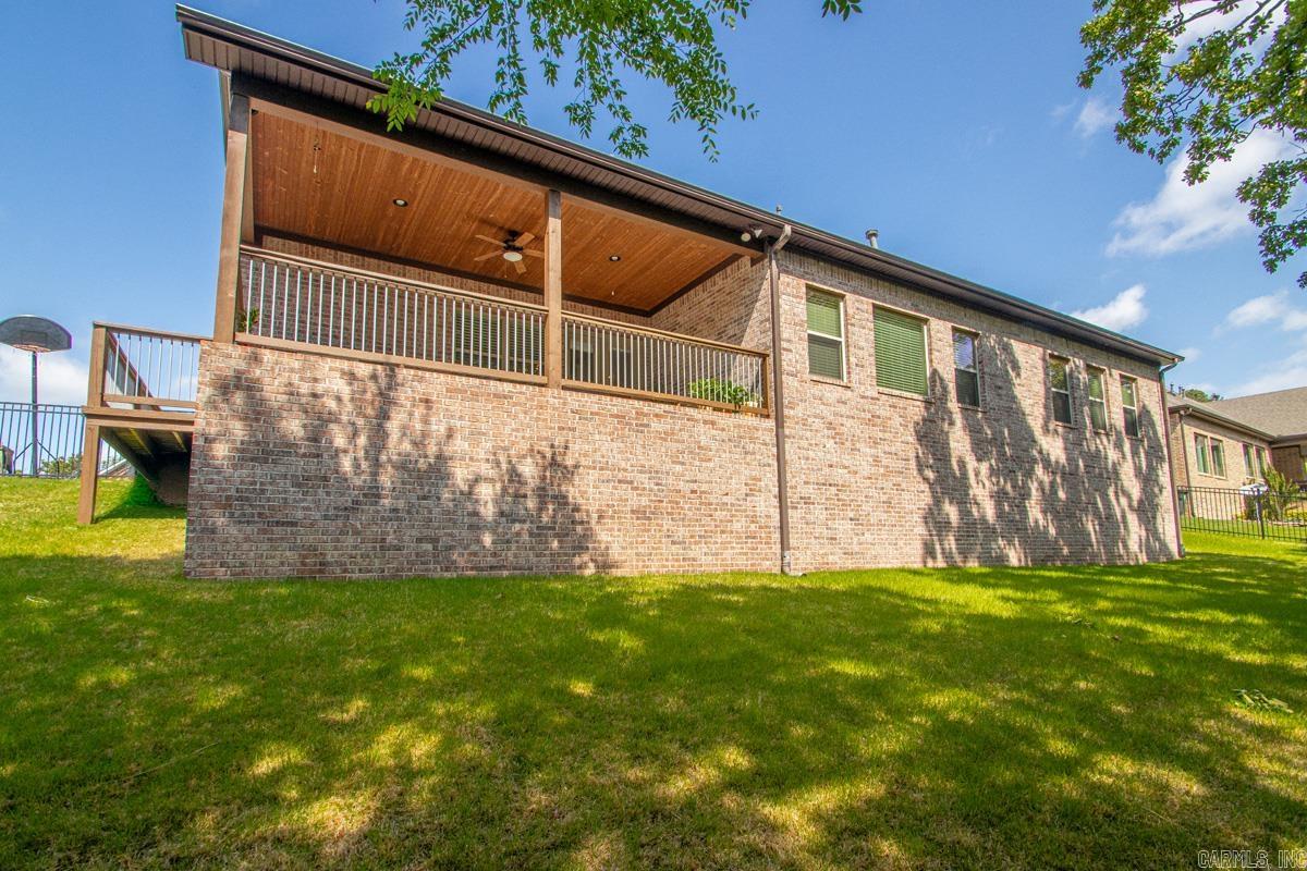 WOODLANDS EDGE - Residential