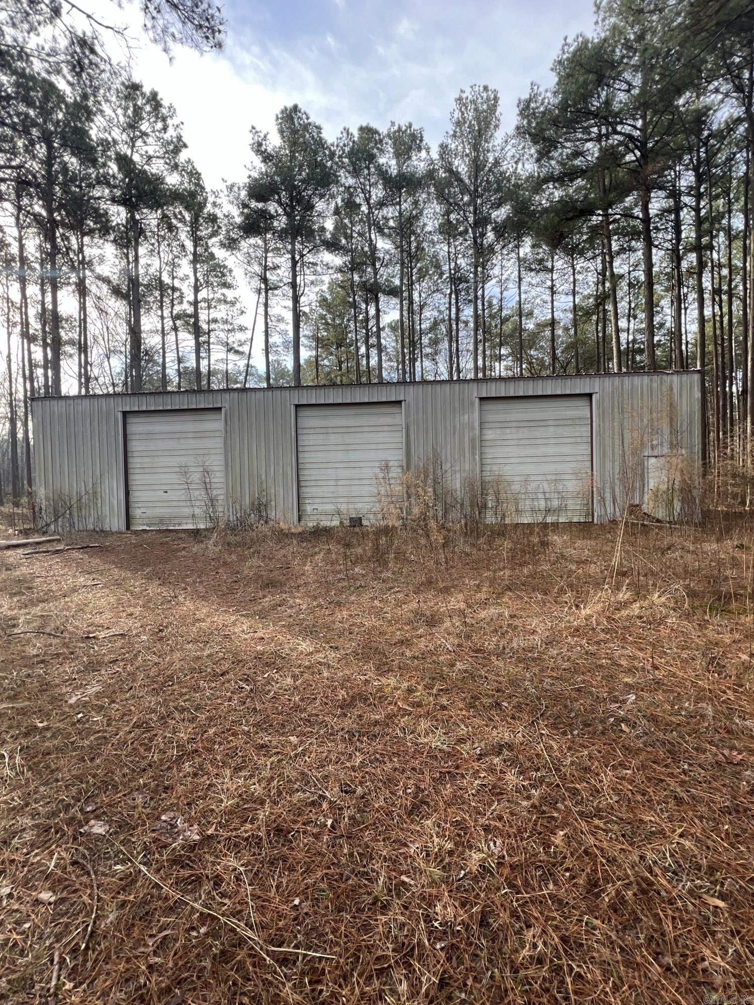 Metes & Bounds - Land