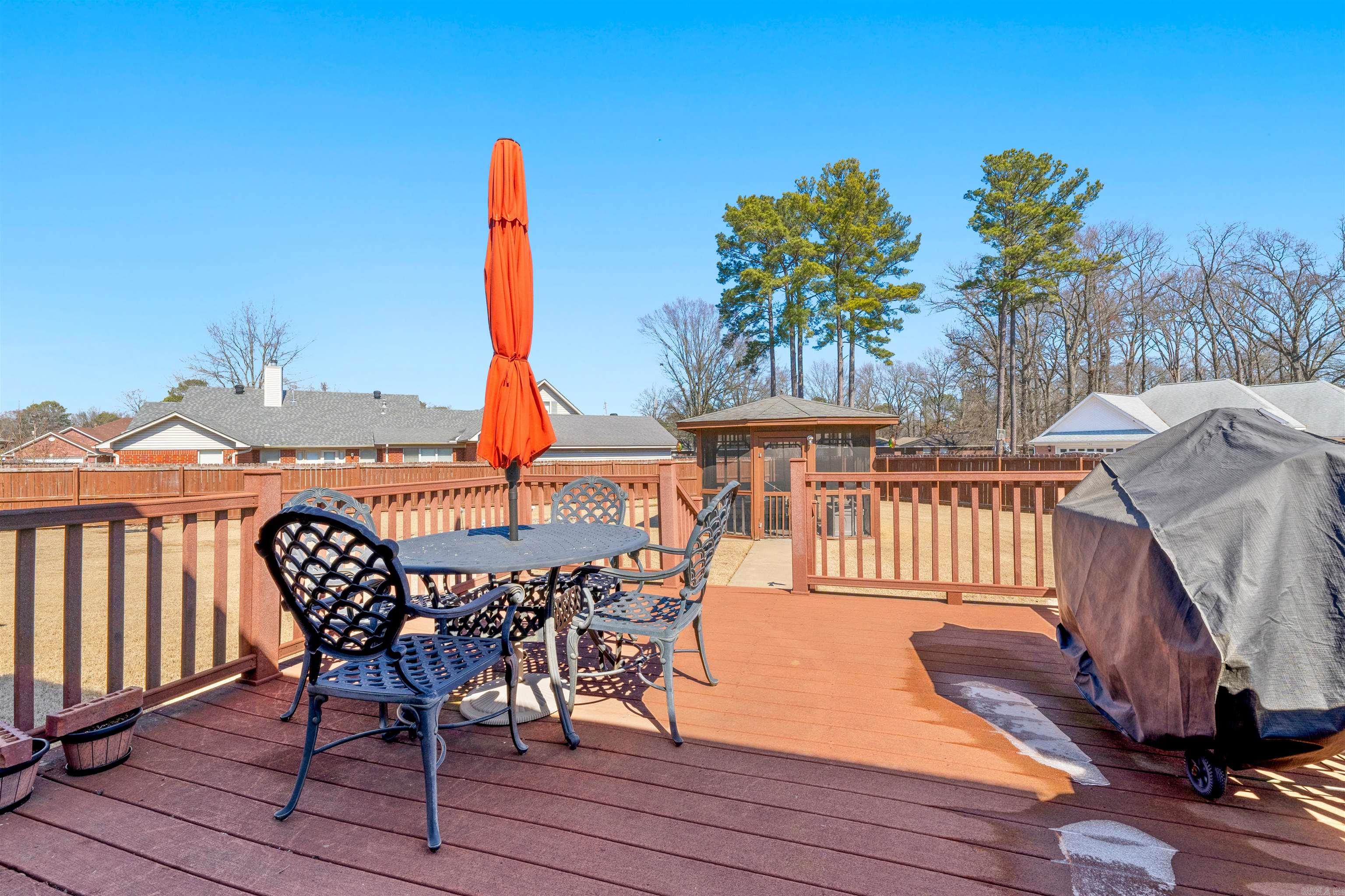 COLLENWOOD - Residential