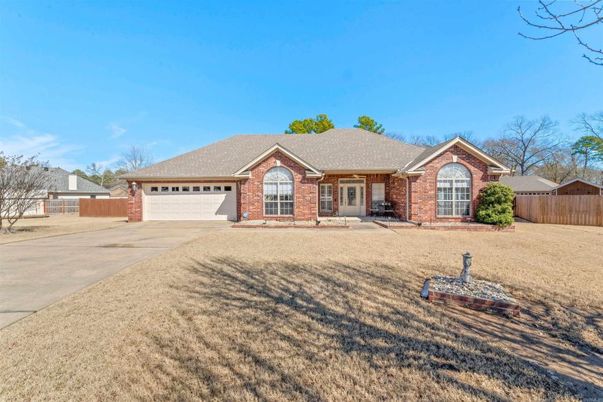 Beautiful custom built ALL brick one owner home featuring split  floor plan 3 Beds/2 full Baths on a cul-de-sac in sought after Jacksonville Subdivision of Collenwood on 0.43 of an acre of land. The large front porch welcomes guests to "come on in"!  This phenomenal home's entry welcomes guest to the great room with gas logs fireplace, built-in so you can display your family heirlooms or your collections.  Formal dining room with brand new flooring installed perfect for entertaining family and friends.  A gourmet home Chef's dream eat-in kitchen with gas stove Primary suite has spa soaking tub and separate shower. and spacious closets.  This home has lots of natural light and a sunroom perfect for a reading a book or just relaxing.  Oversized custom built deck with room for everyone that leads you to the screened gazebo. This backyard also has an iron entry gate with parking pad for your RV  or extra cars.  A she SHED for ladies extra collections and a whole house command brand generator with seller purchased an extended warranty  Fully fenced backyard with room for kids to play. Flood insurance required. Agents See Agent Remarks