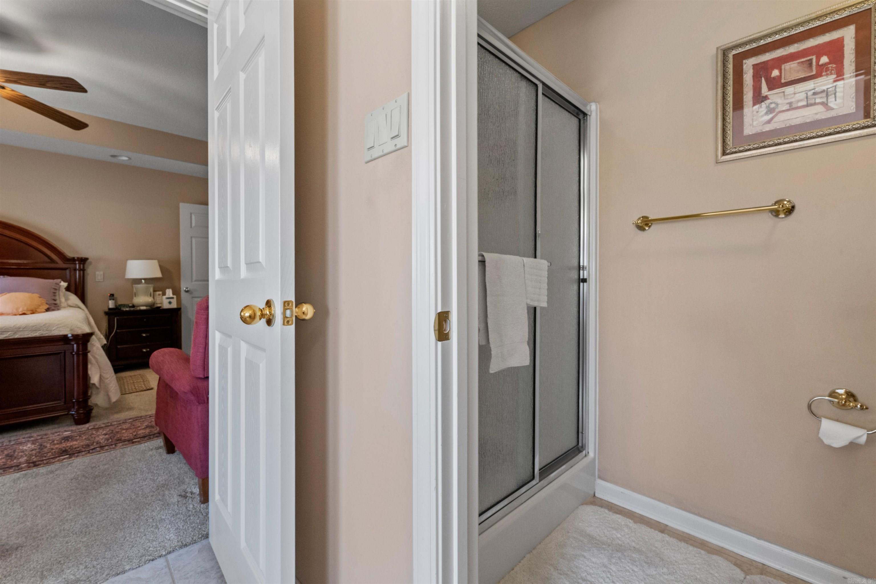 COLLENWOOD - Residential