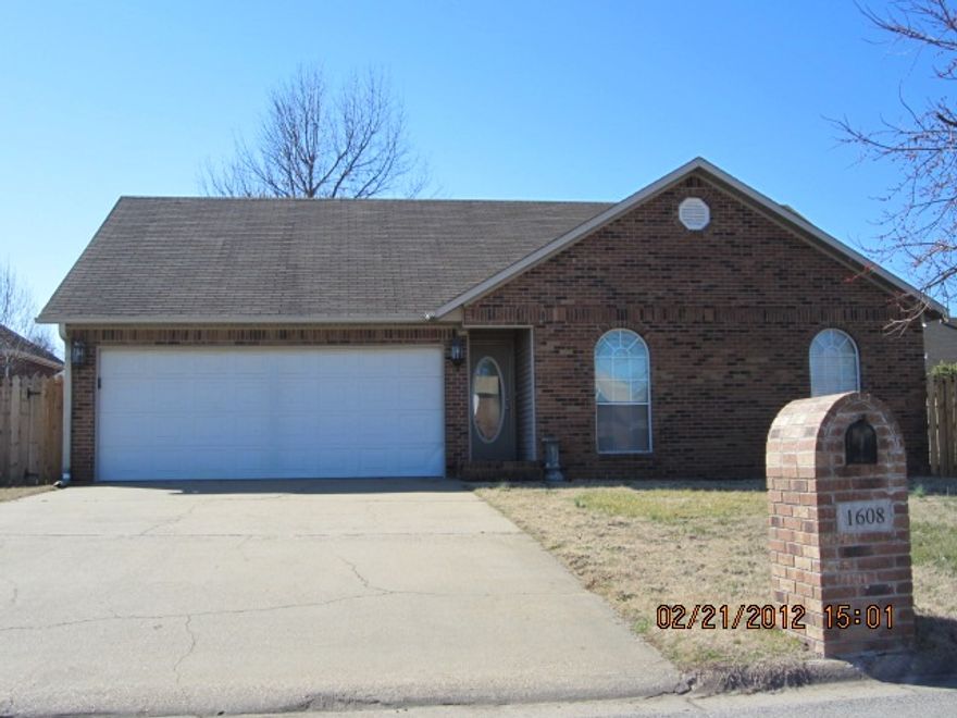 Cozy and well maintained 3 bedroom, 2 bath home that is move in ready. Nice living room area with vaulted ceiling that is accented with wood trim. Good sized back yard that has large shade tree. Above ground swimming pool, wooden swing set and storage unit all come with this home. This home is a must see.