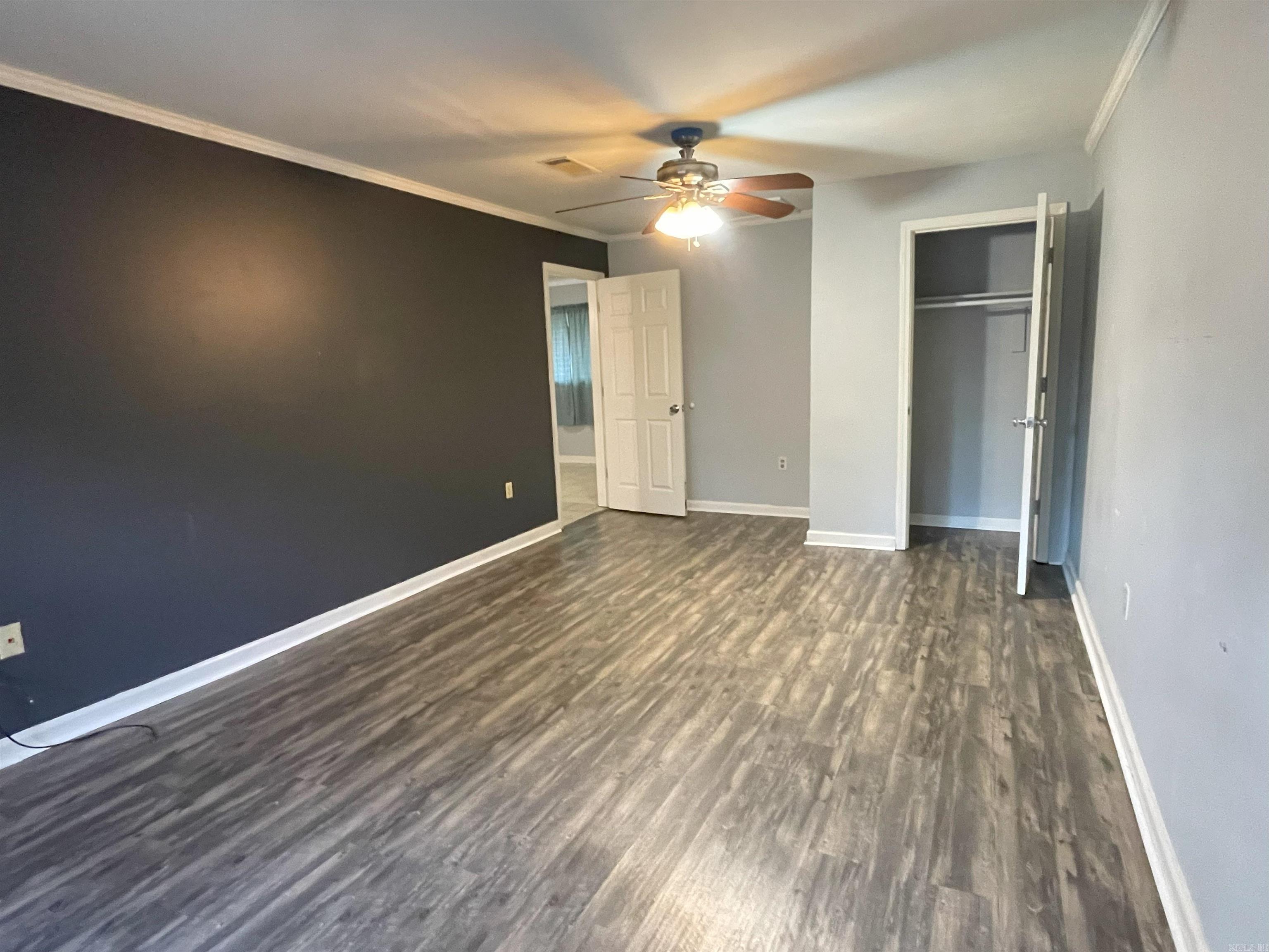 CONWAY MANOR - Residential