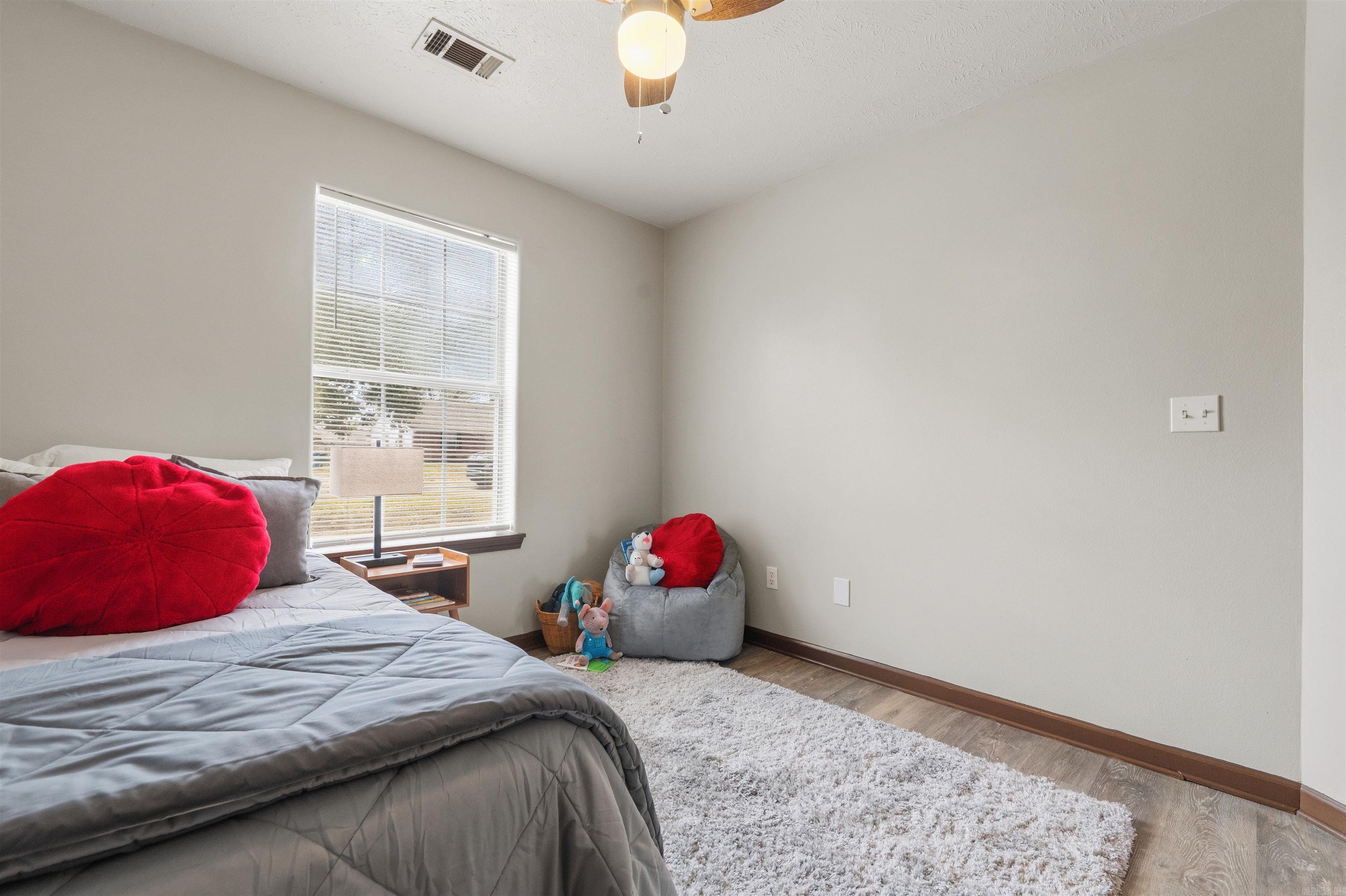 Fox Run I - Residential