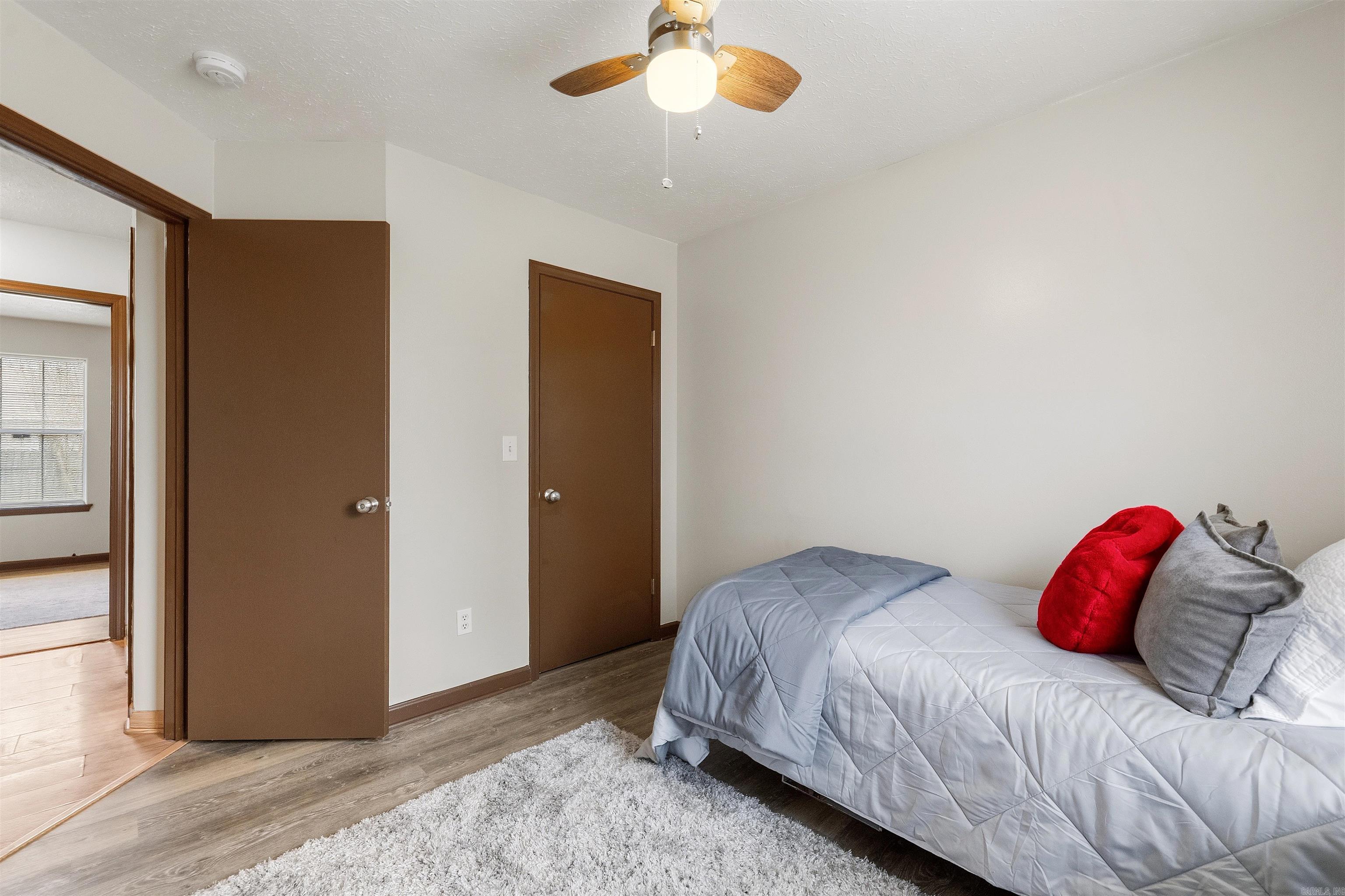 Fox Run I - Residential