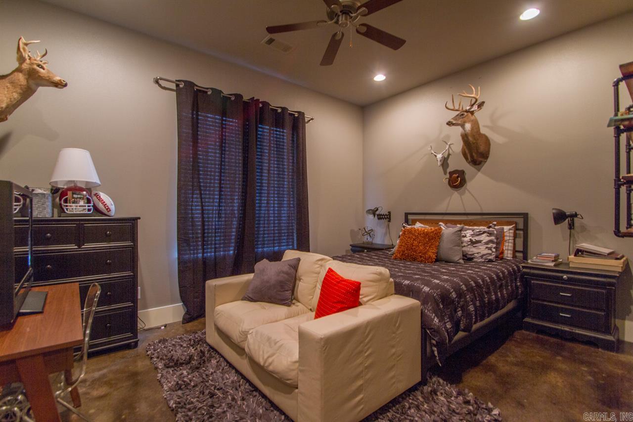 MAUMELLE VALLEY ESTATES - Residential