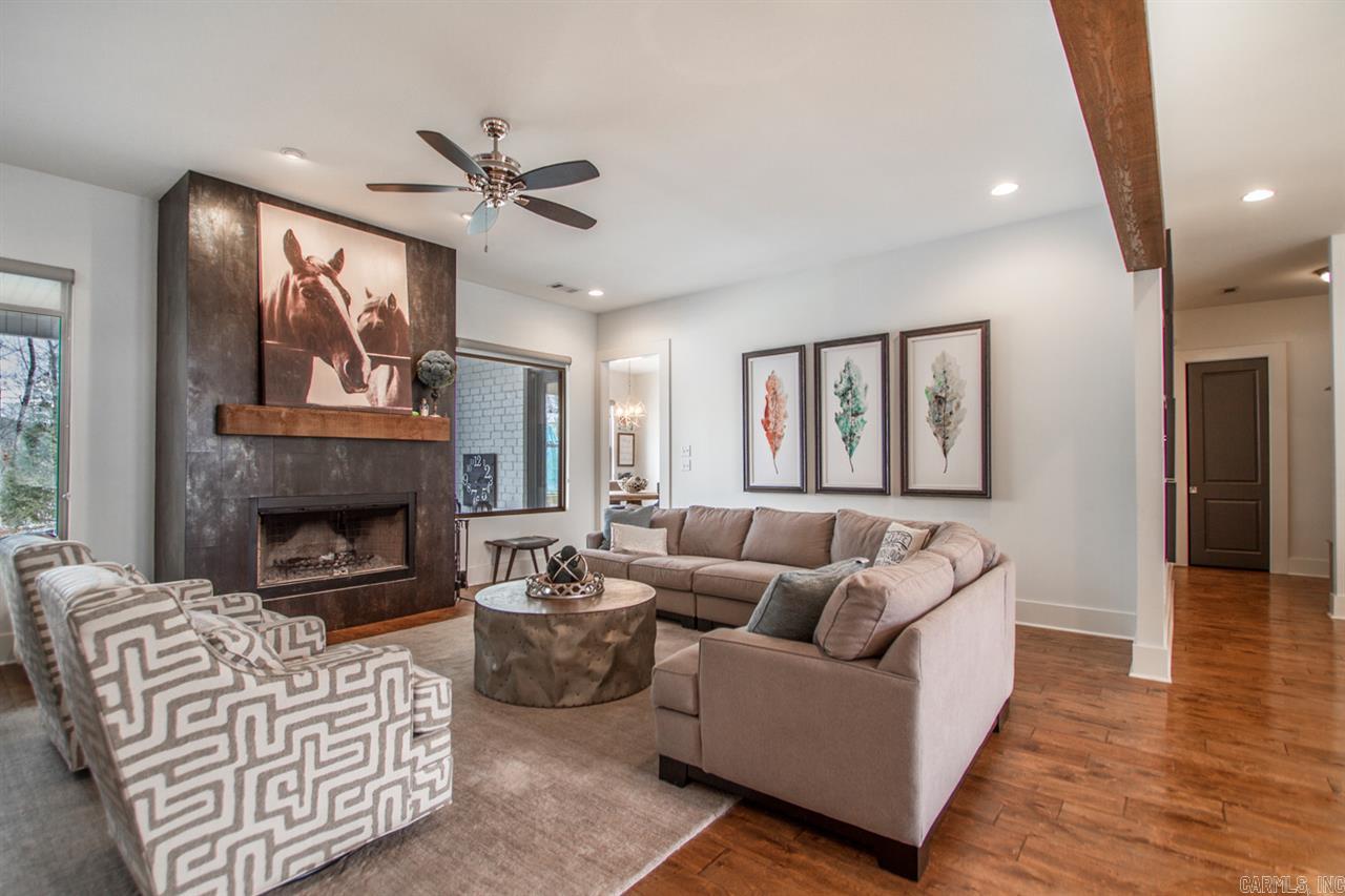 MAUMELLE VALLEY ESTATES - Residential