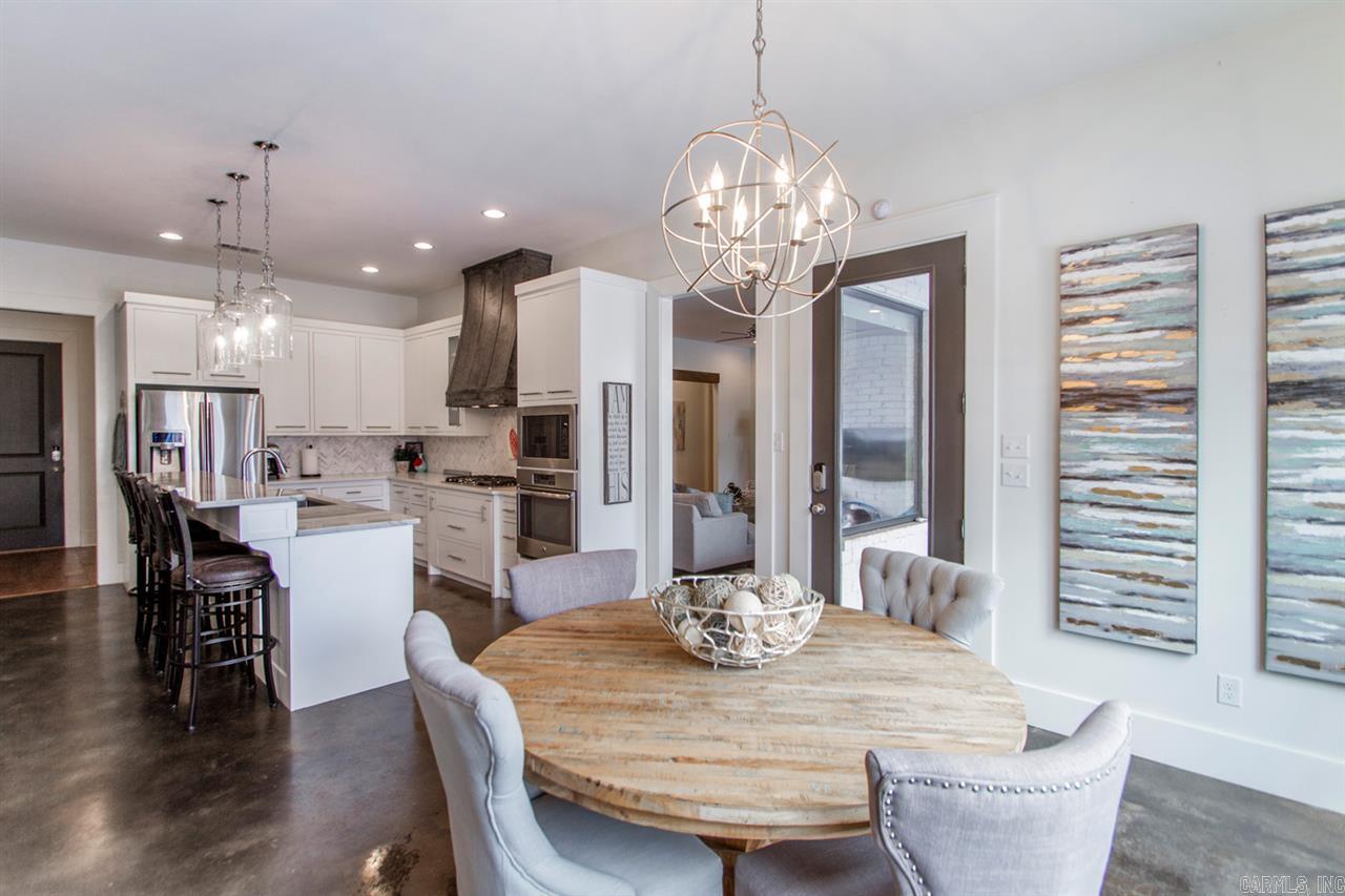 MAUMELLE VALLEY ESTATES - Residential