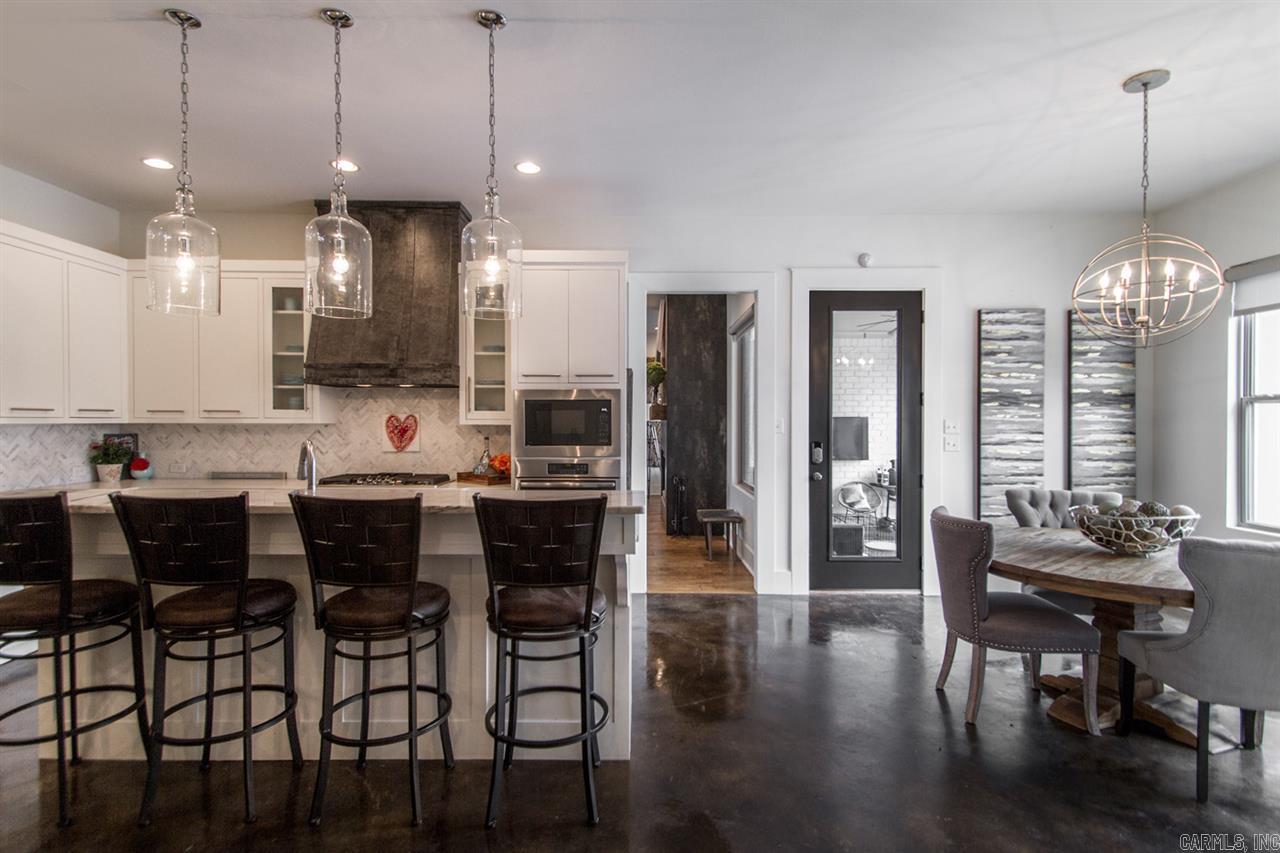 MAUMELLE VALLEY ESTATES - Residential