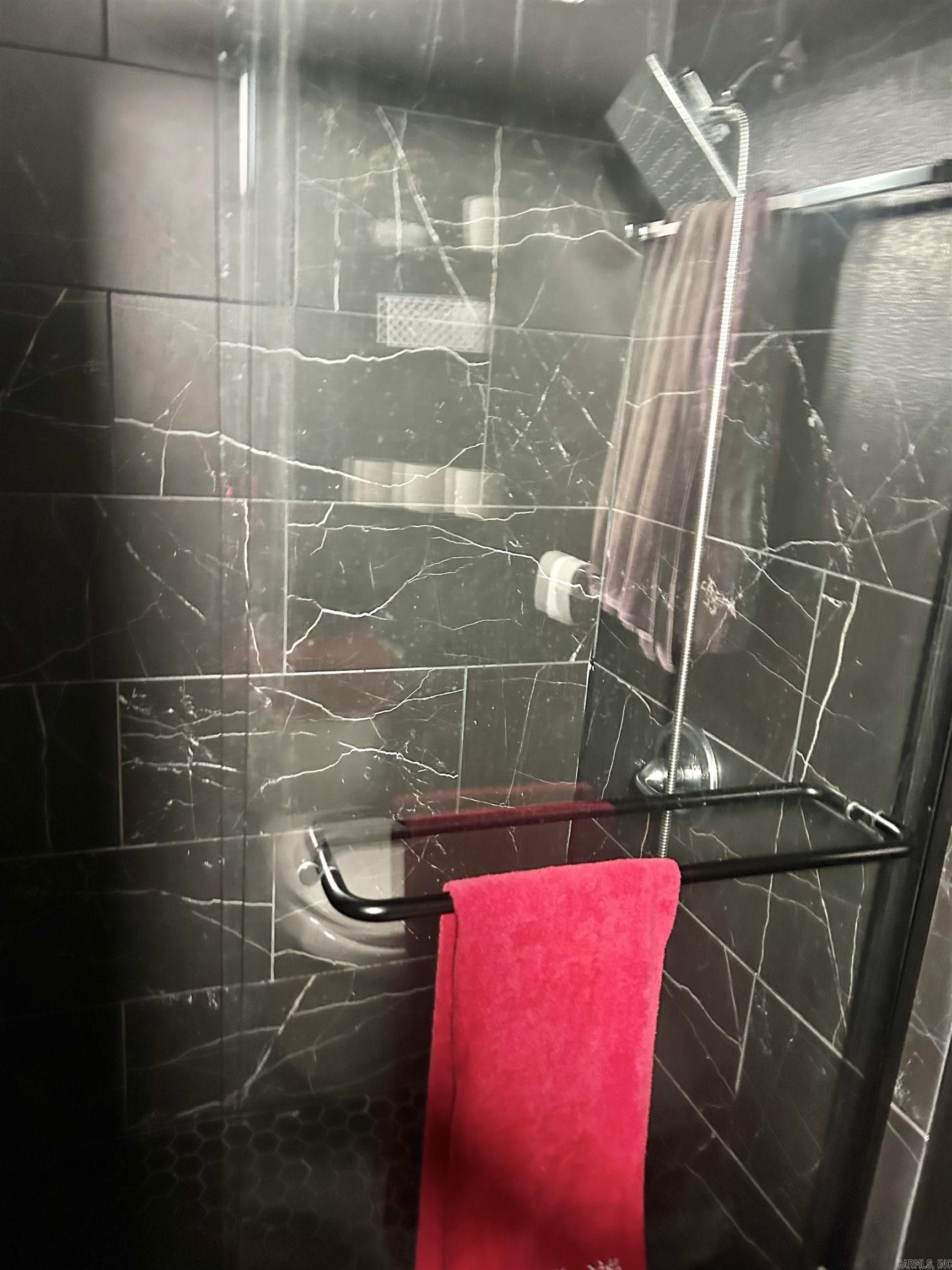 E Ritters 5th - Residential