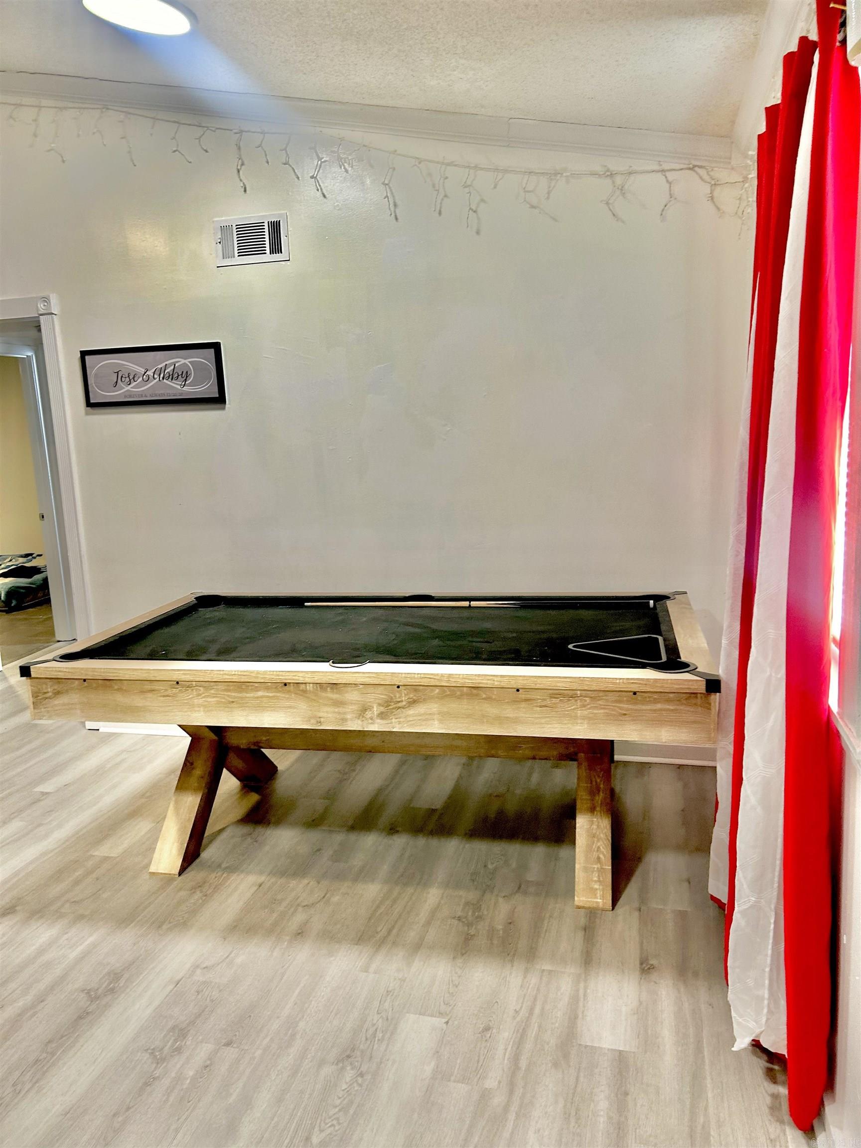 E Ritters 5th - Residential