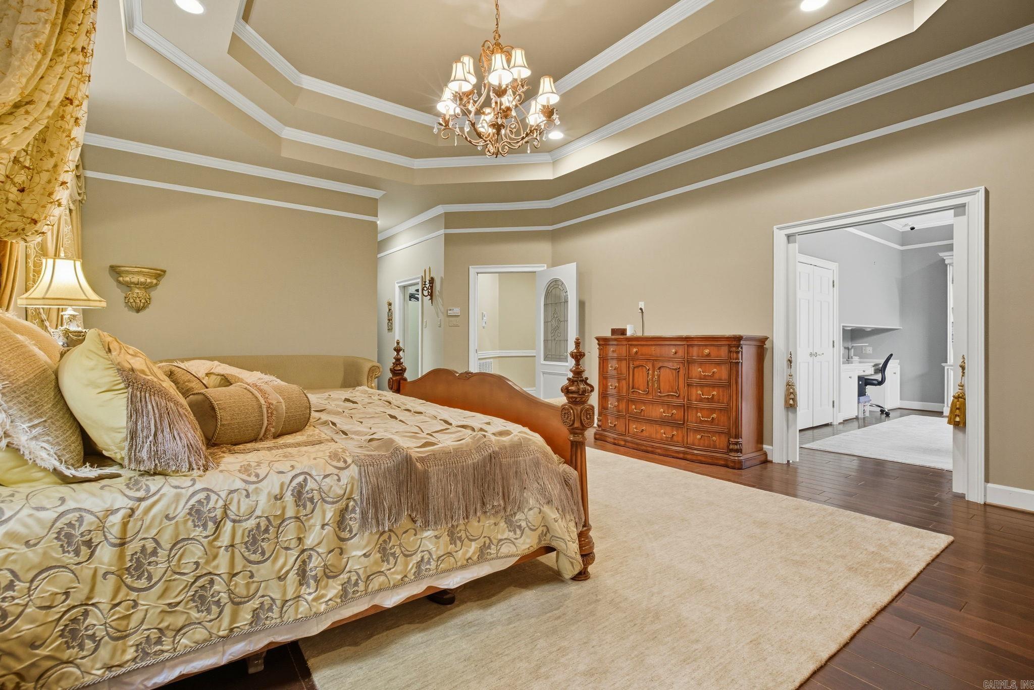 CHENAL VALLEY CHENAL CIRCLE - Residential