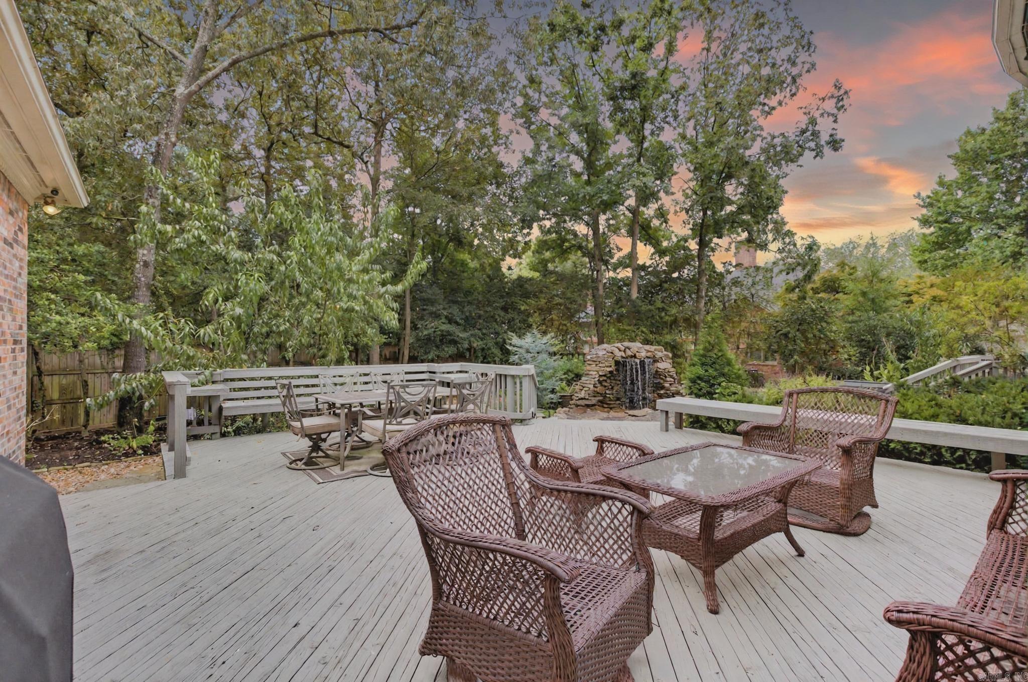 CHENAL VALLEY CHENAL CIRCLE - Residential