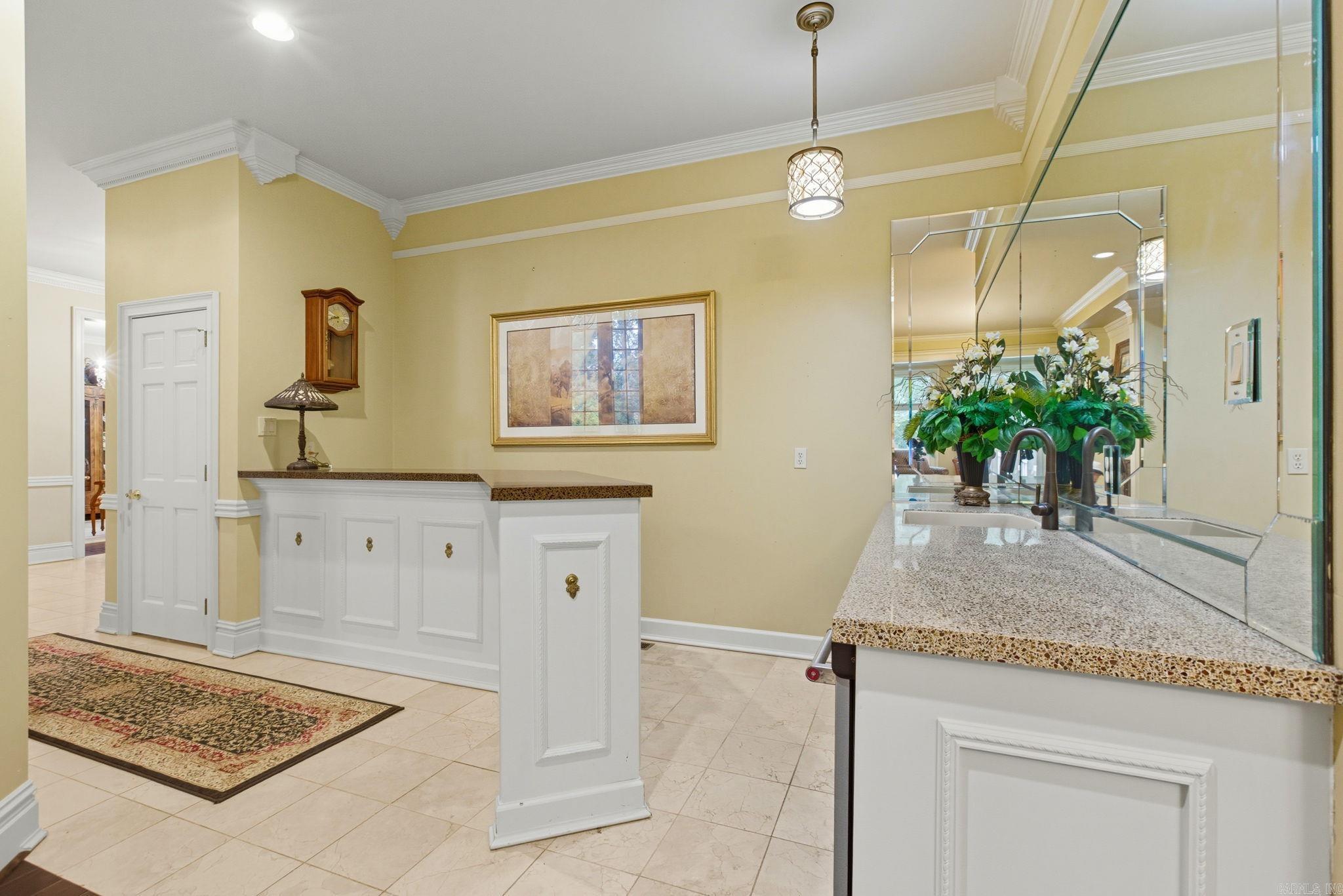 CHENAL VALLEY CHENAL CIRCLE - Residential