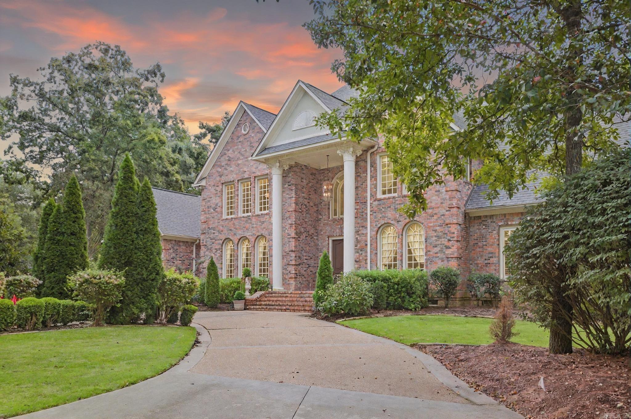 CHENAL VALLEY CHENAL CIRCLE - Residential