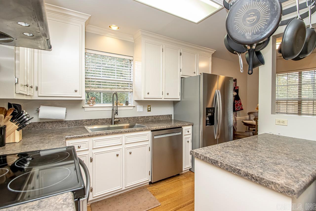 RIFFEL & RHOTEN - Residential