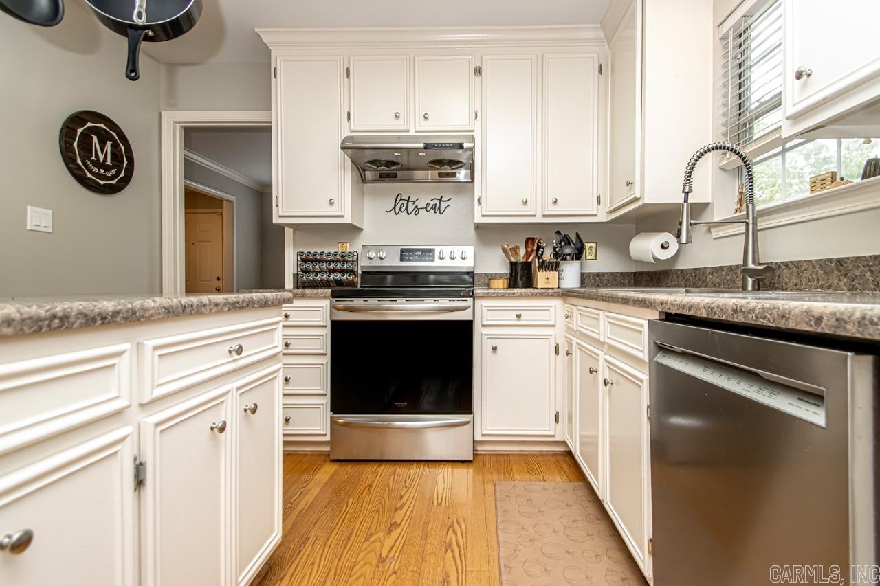 RIFFEL & RHOTEN - Residential