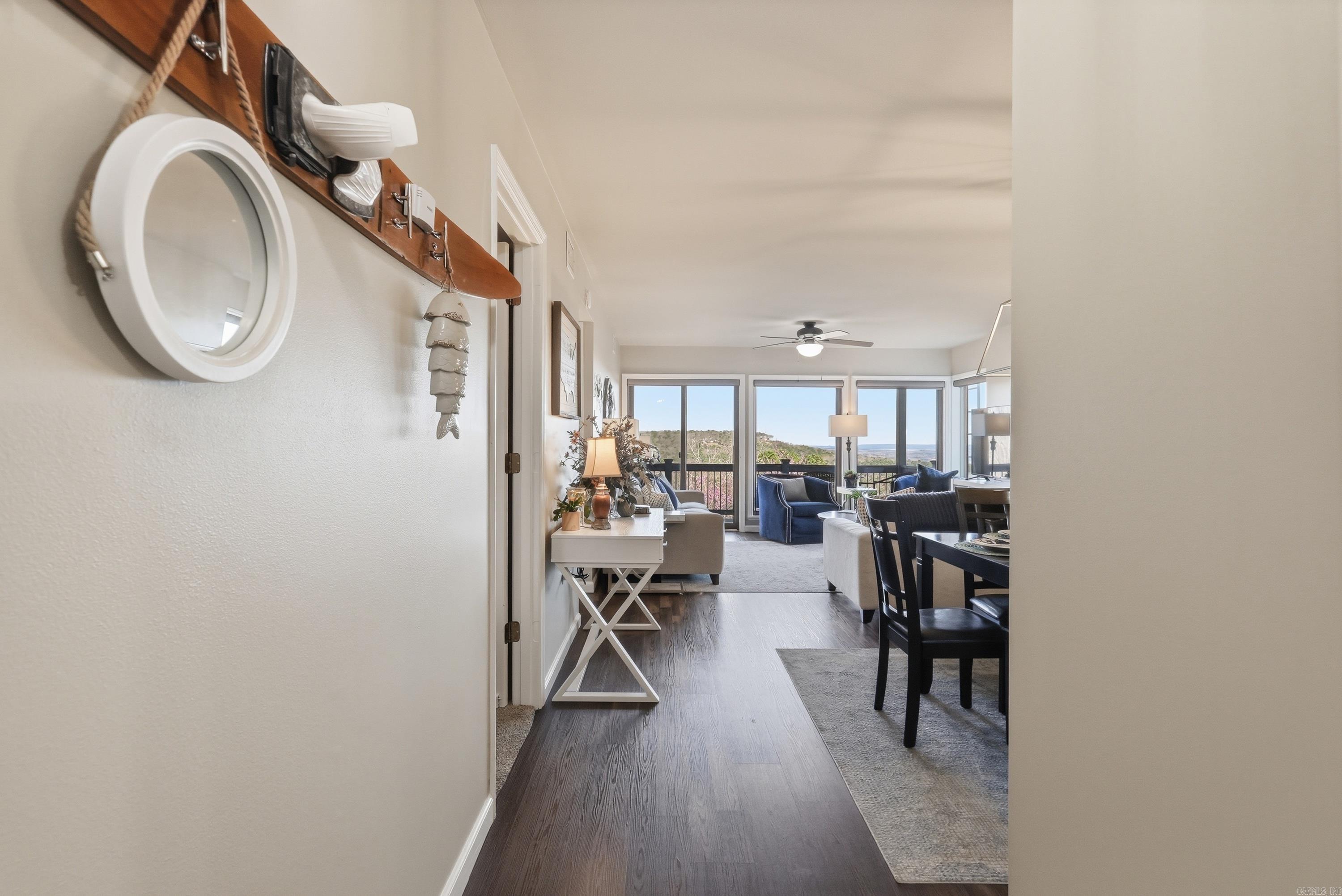 CLIFFSIDE LODGE - Residential