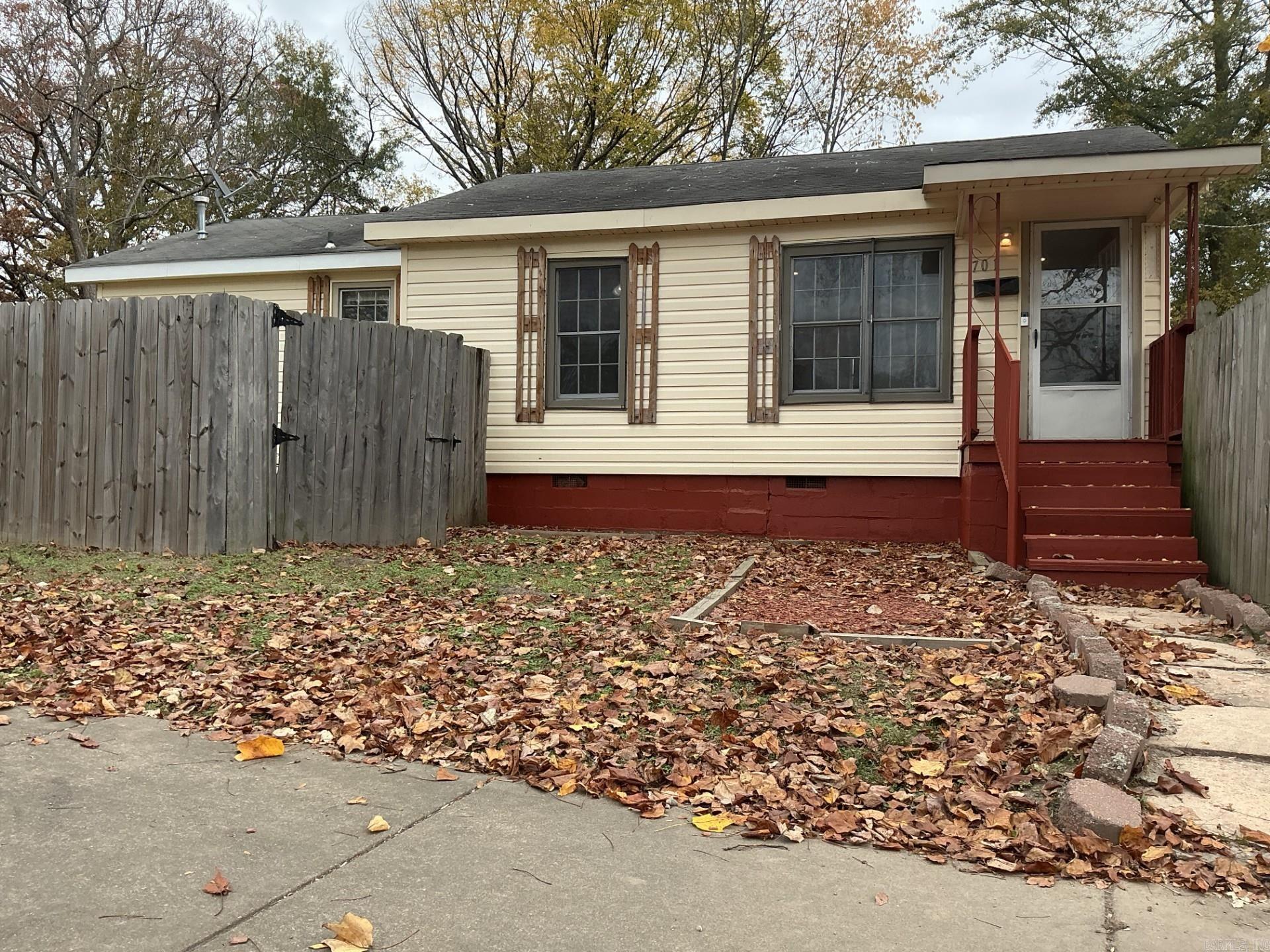 FOREST HILLS - Residential