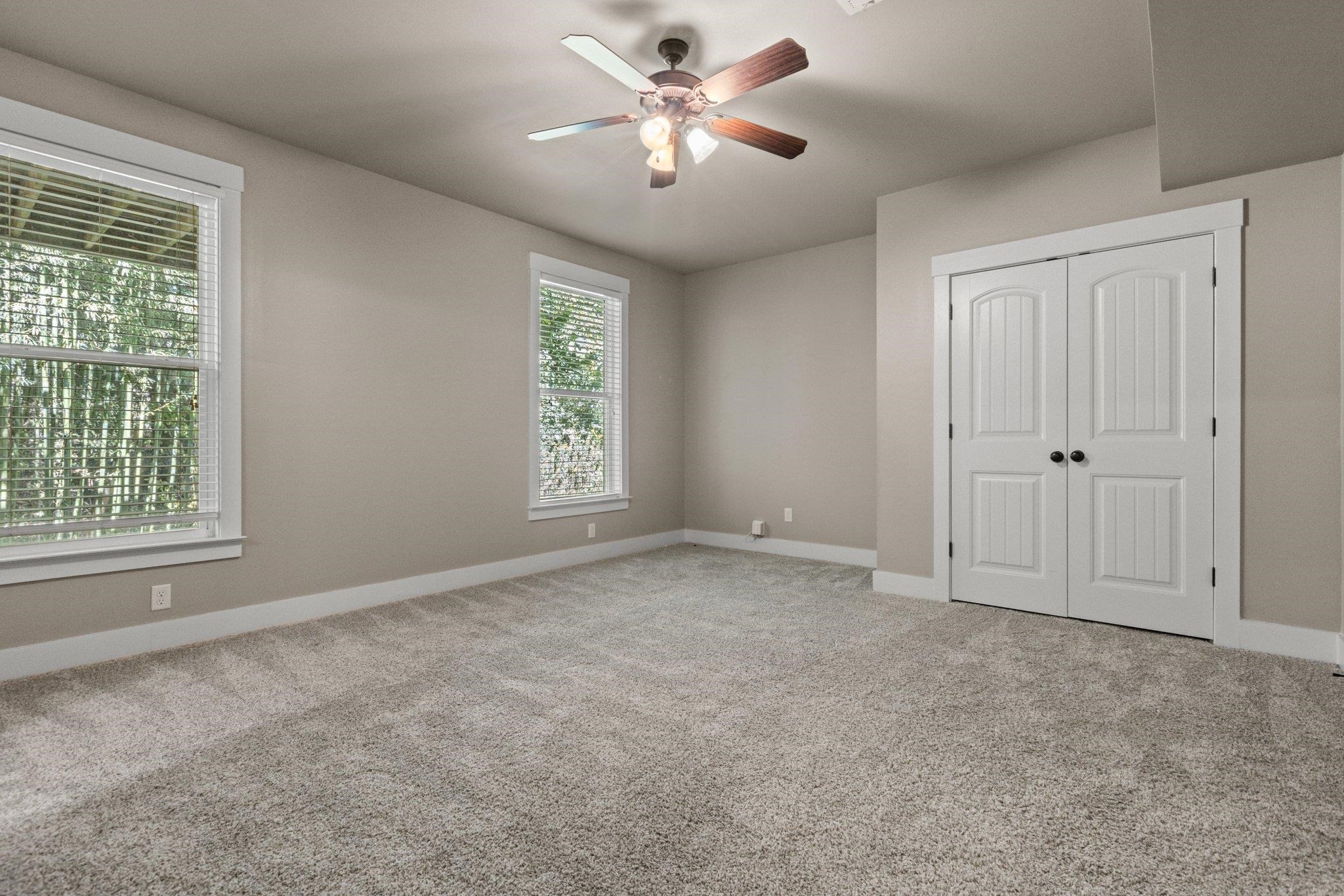 SUMMER WOOD - Residential