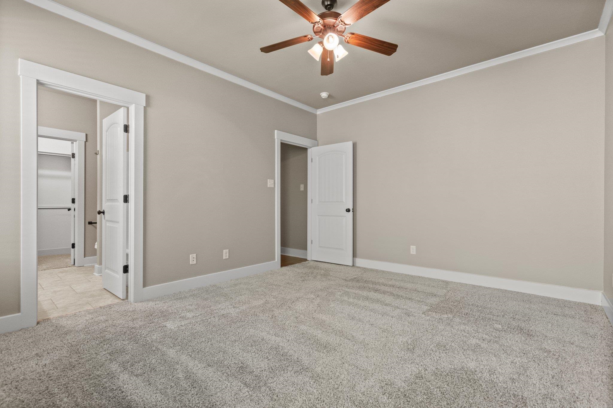 SUMMER WOOD - Residential