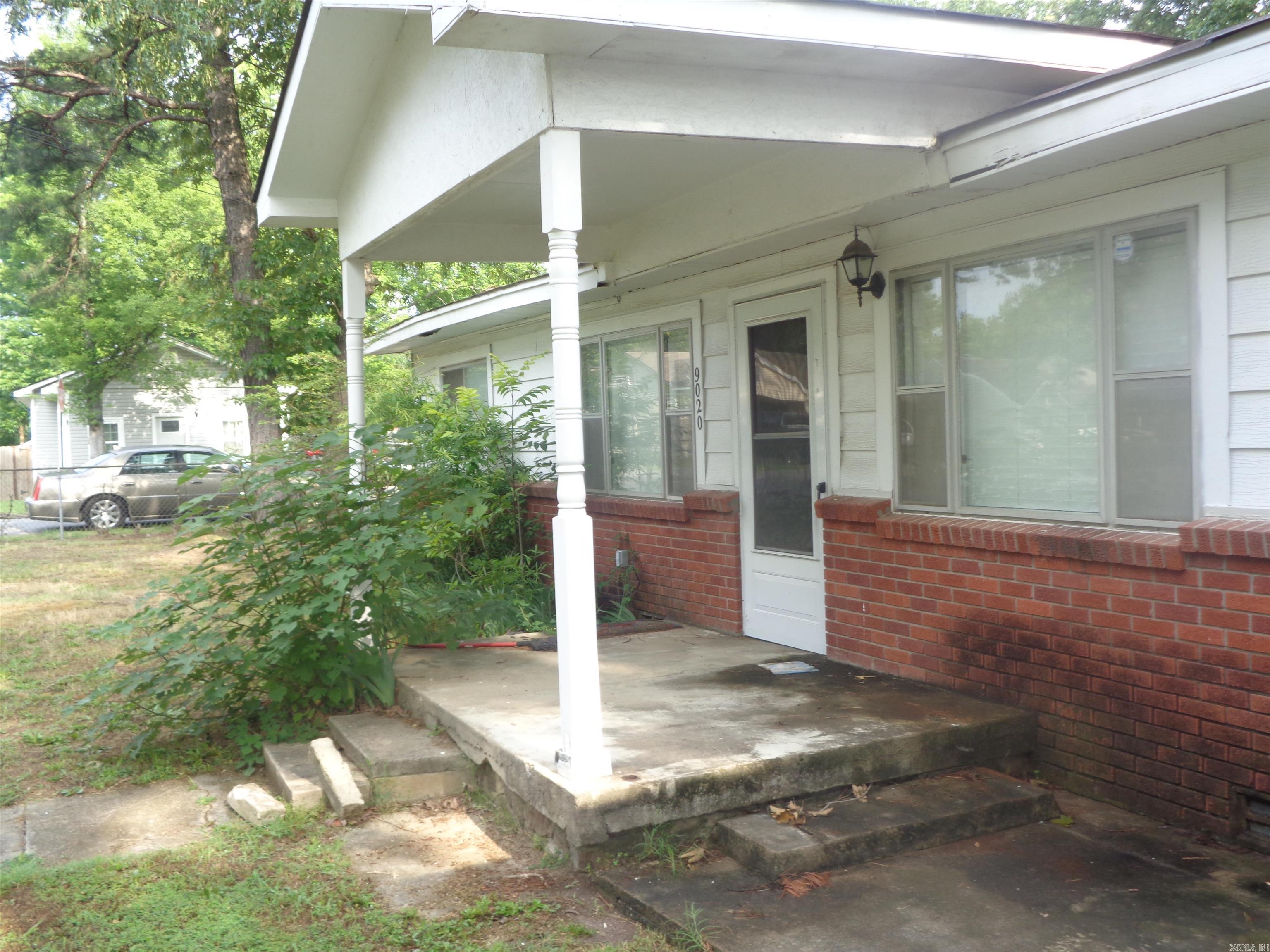 Barrow John 12L - Residential Lease