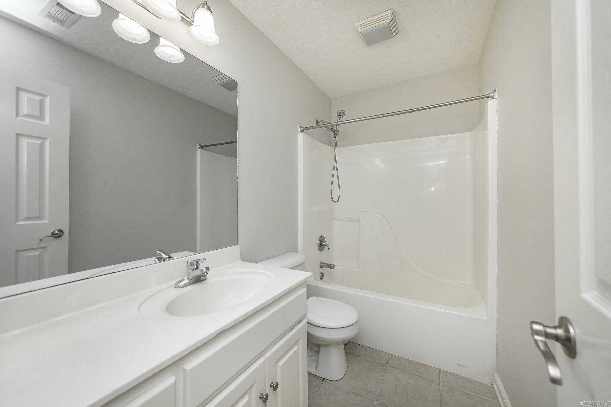 SILVER SPRINGS PH I - Residential