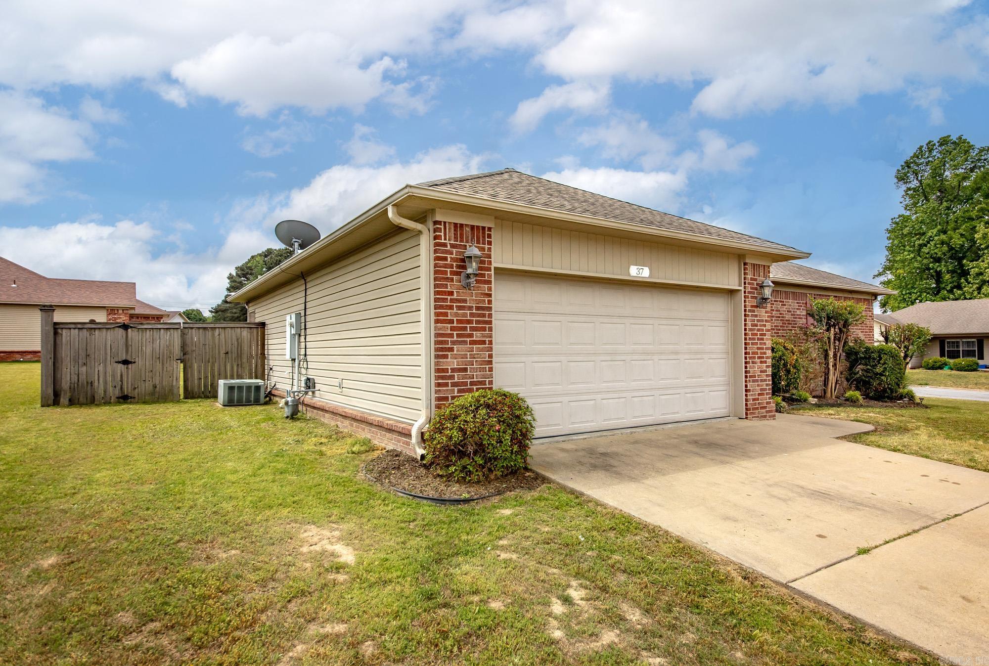 SILVER SPRINGS PH I - Residential