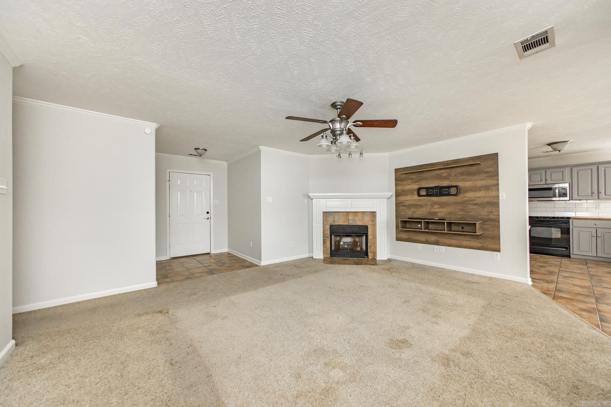 SILVER SPRINGS PH I - Residential