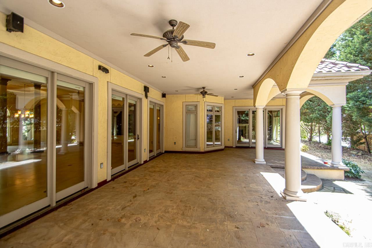 WELLINGTON POINTE - Residential