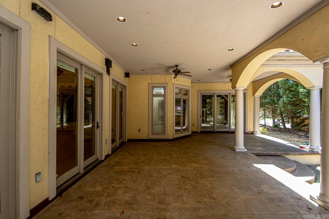 WELLINGTON POINTE - Residential