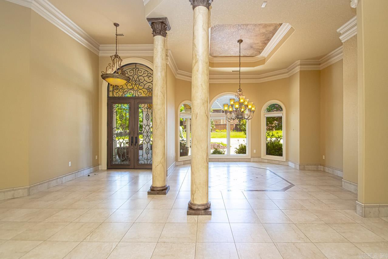 WELLINGTON POINTE - Residential