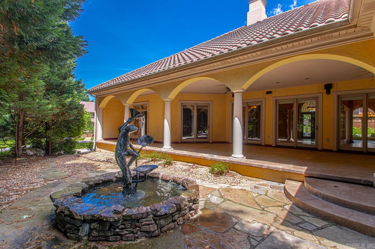 WELLINGTON POINTE - Residential