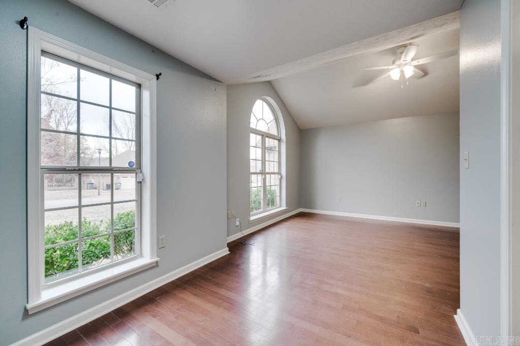 VALLEY ELMS S/D - Residential