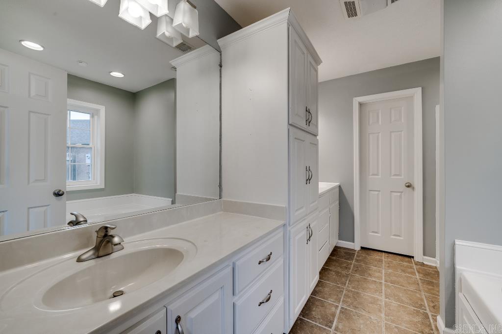 VALLEY ELMS S/D - Residential